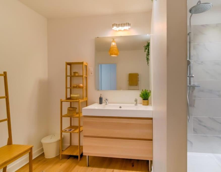 2 Bedroom Apartment In The Heart Of Marsilya Dış mekan fotoğraf